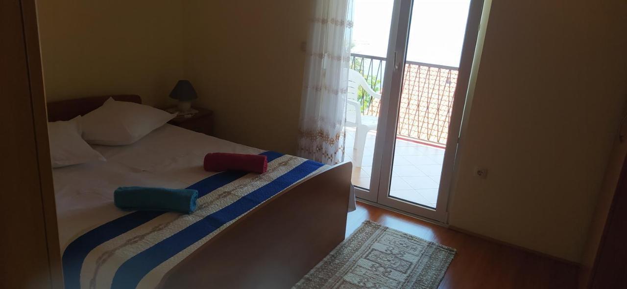 Apartments Ivka Omis Luaran gambar