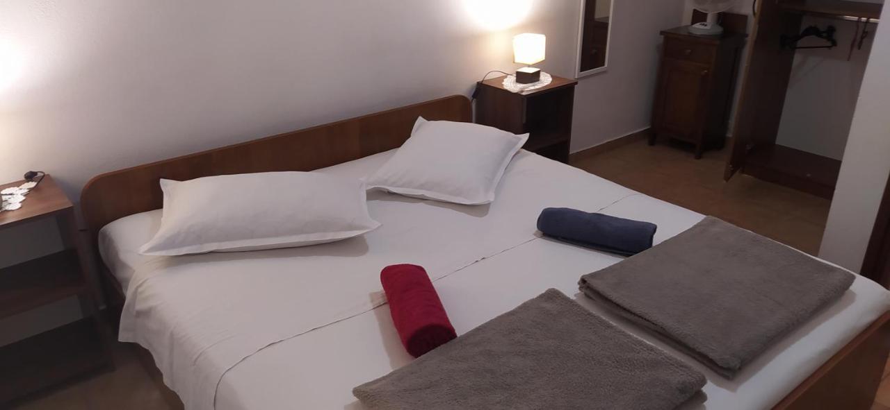 Apartments Ivka Omis Luaran gambar
