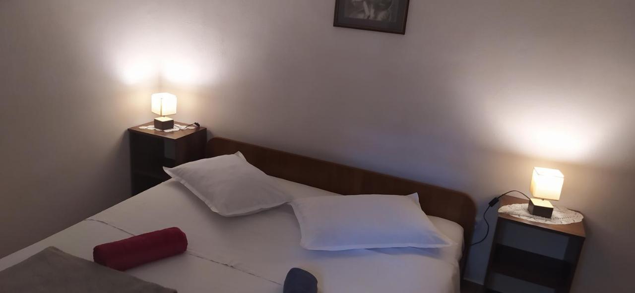 Apartments Ivka Omis Luaran gambar