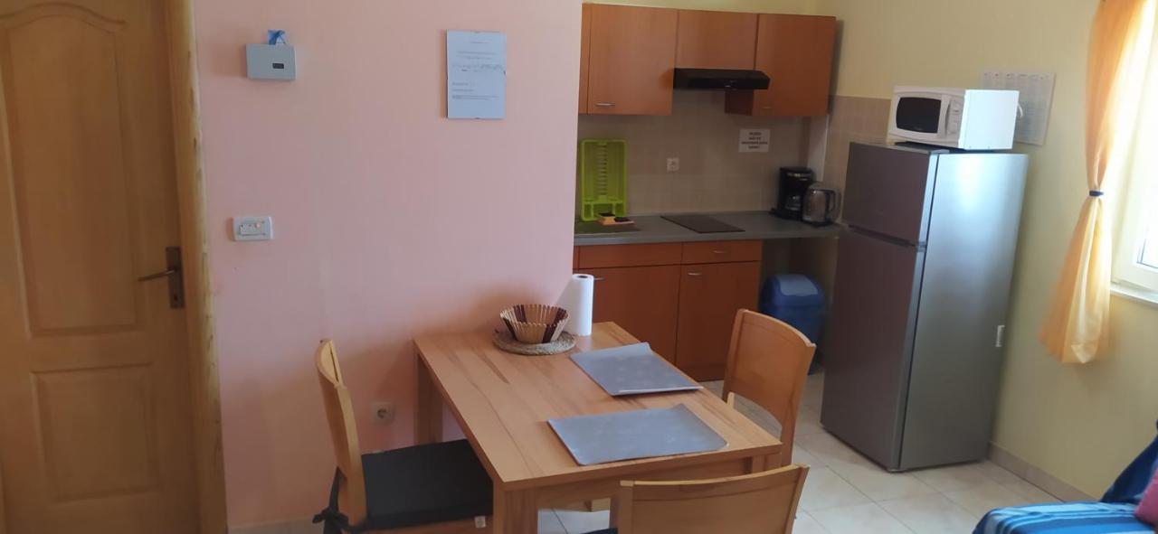 Apartments Ivka Omis Luaran gambar