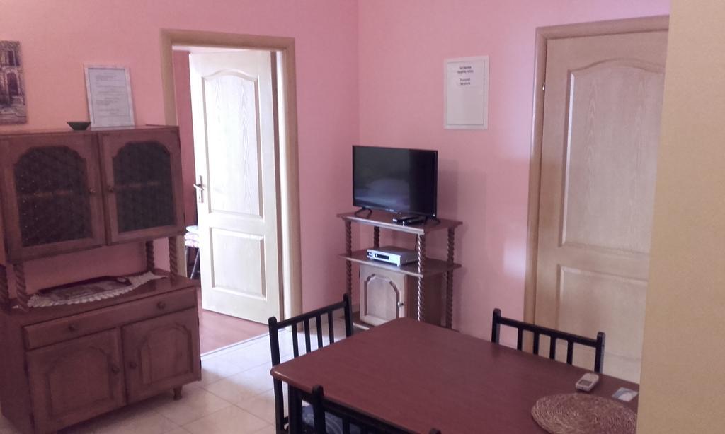 Apartments Ivka Omis Luaran gambar