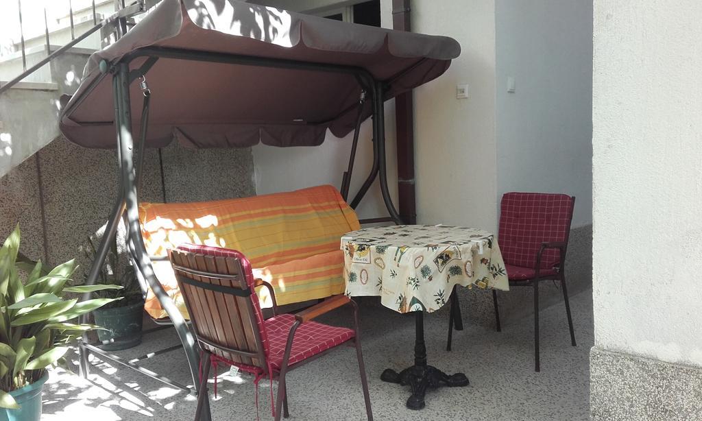 Apartments Ivka Omis Luaran gambar