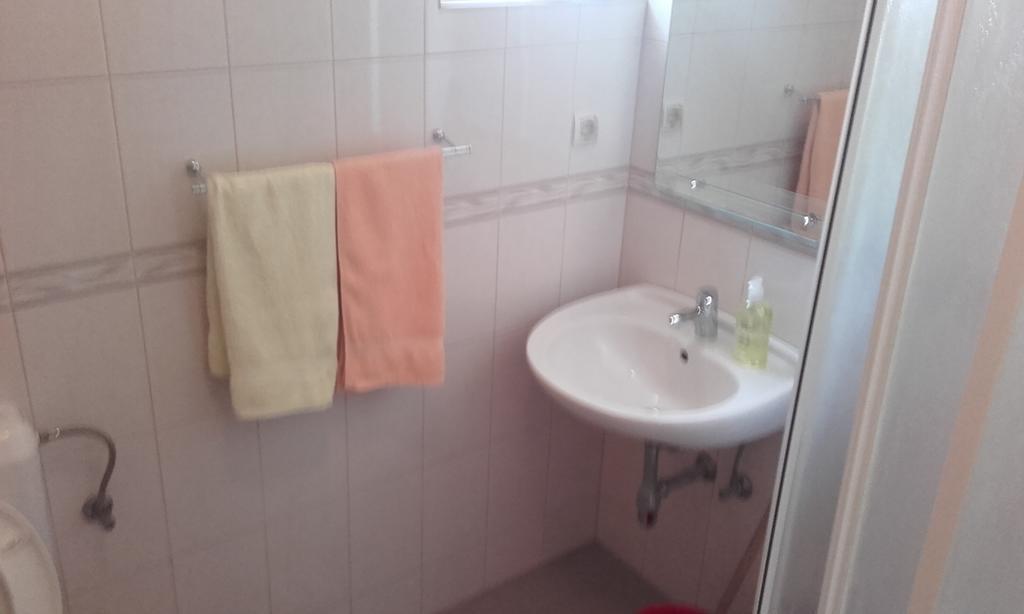 Apartments Ivka Omis Luaran gambar