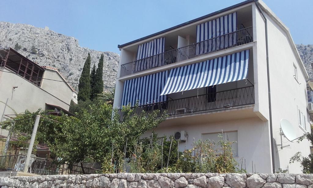 Apartments Ivka Omis Luaran gambar